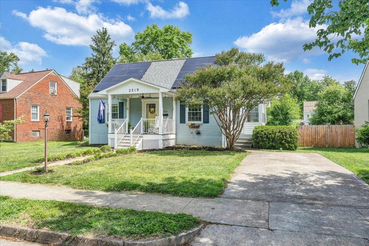 2519 Windsor AVE - Photo 47