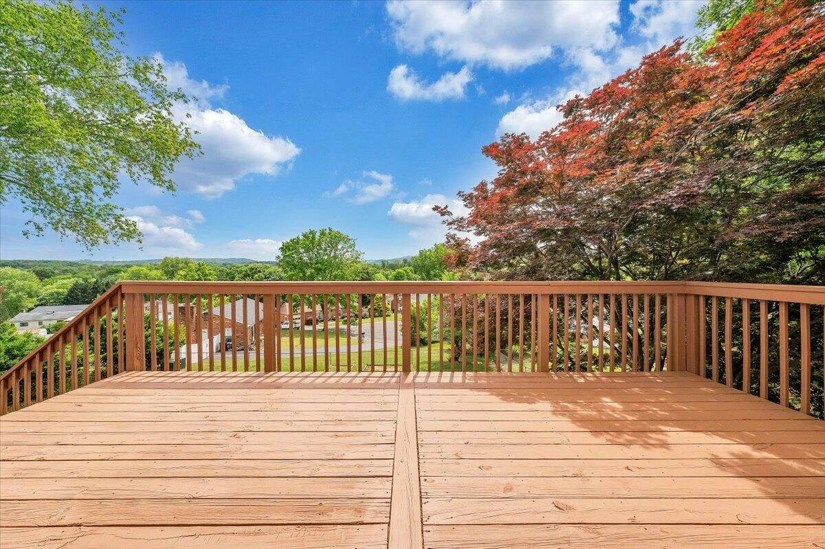 3808 Kentland DR - Photo 13