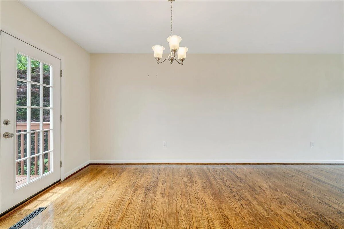 3808 Kentland DR - Photo 16