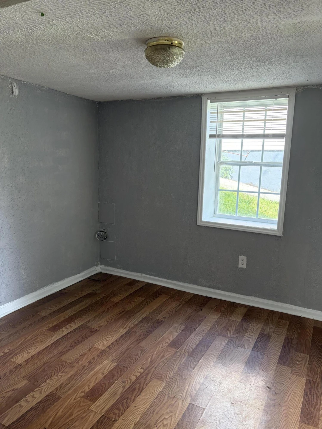1810 Centre AVE - Photo 14