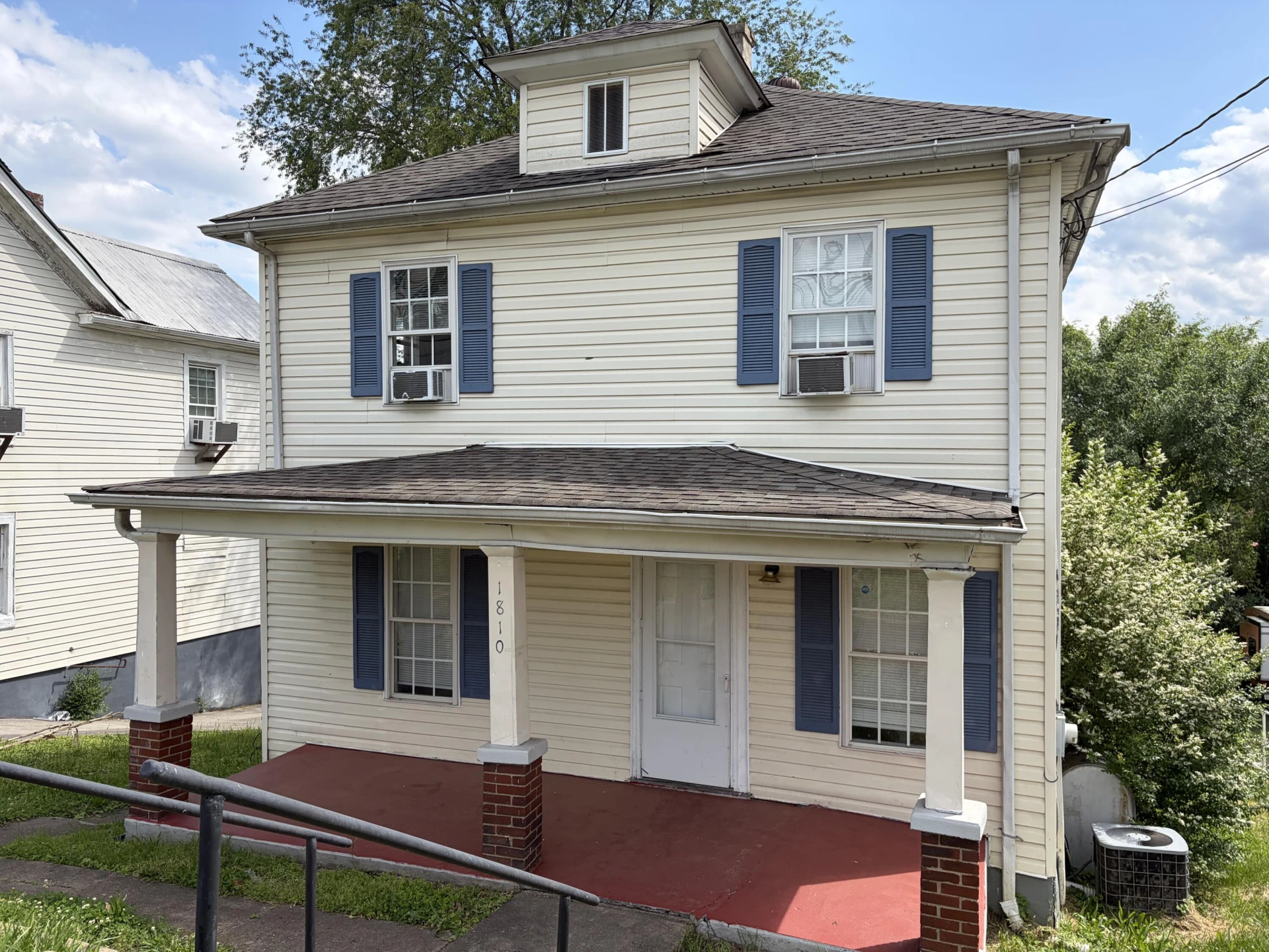 1810 Centre AVE - Photo 17