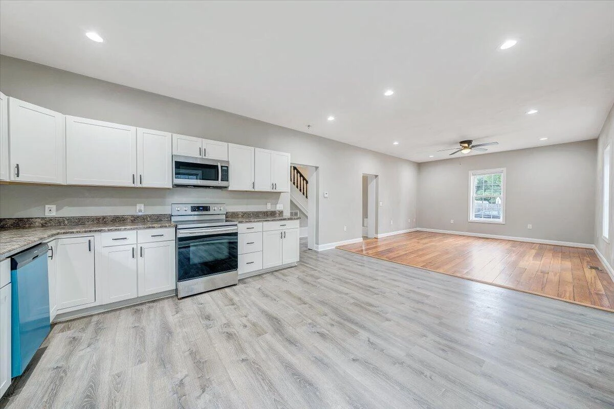 901 6Th ST - Photo 19