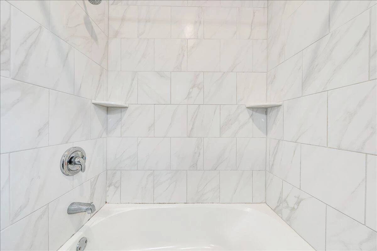 901 6Th ST - Photo 22