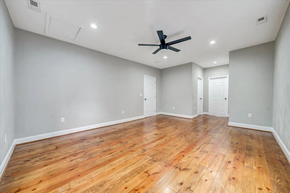 901 6Th ST - Photo 25