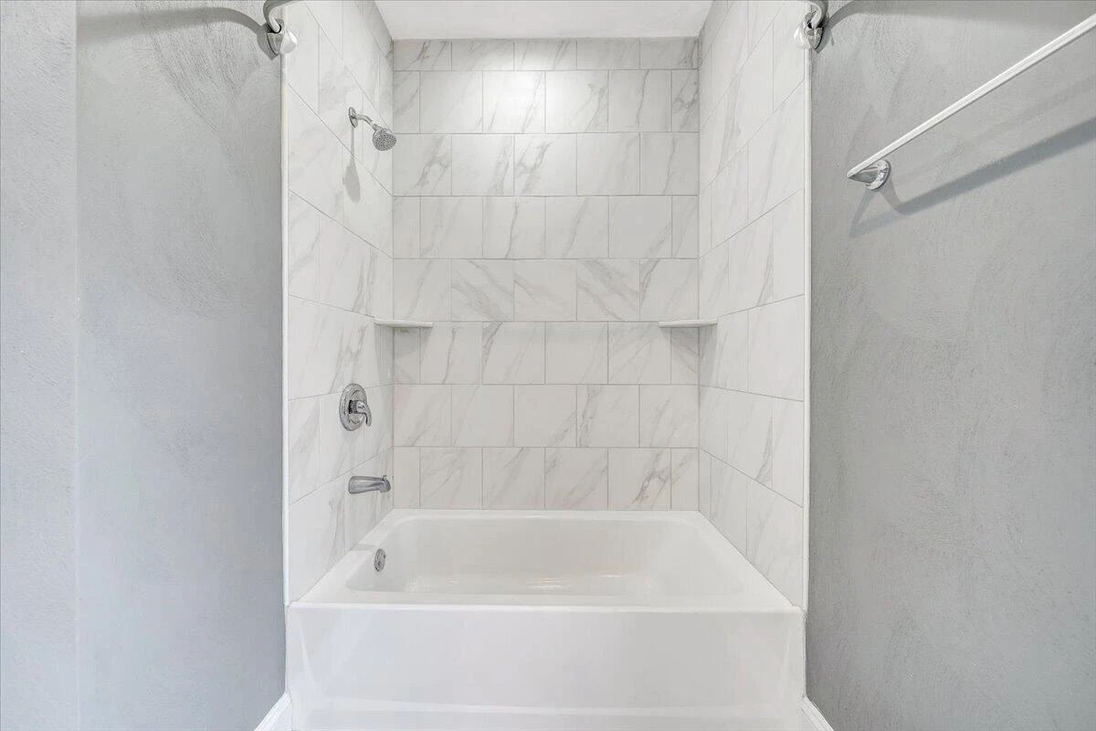 901 6Th ST - Photo 30