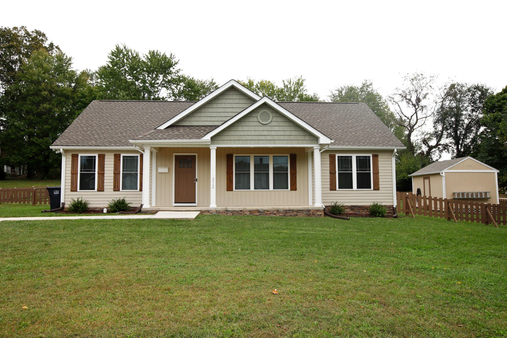 212 Princeton CIR - Photo 19