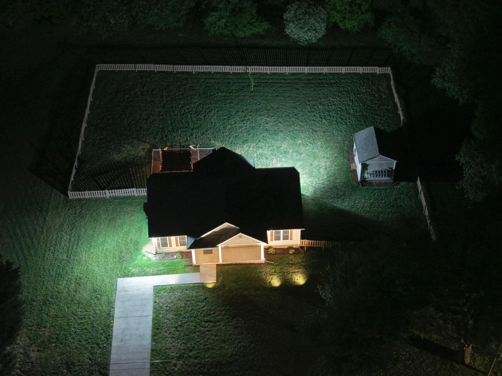 212 Princeton CIR - Photo 43