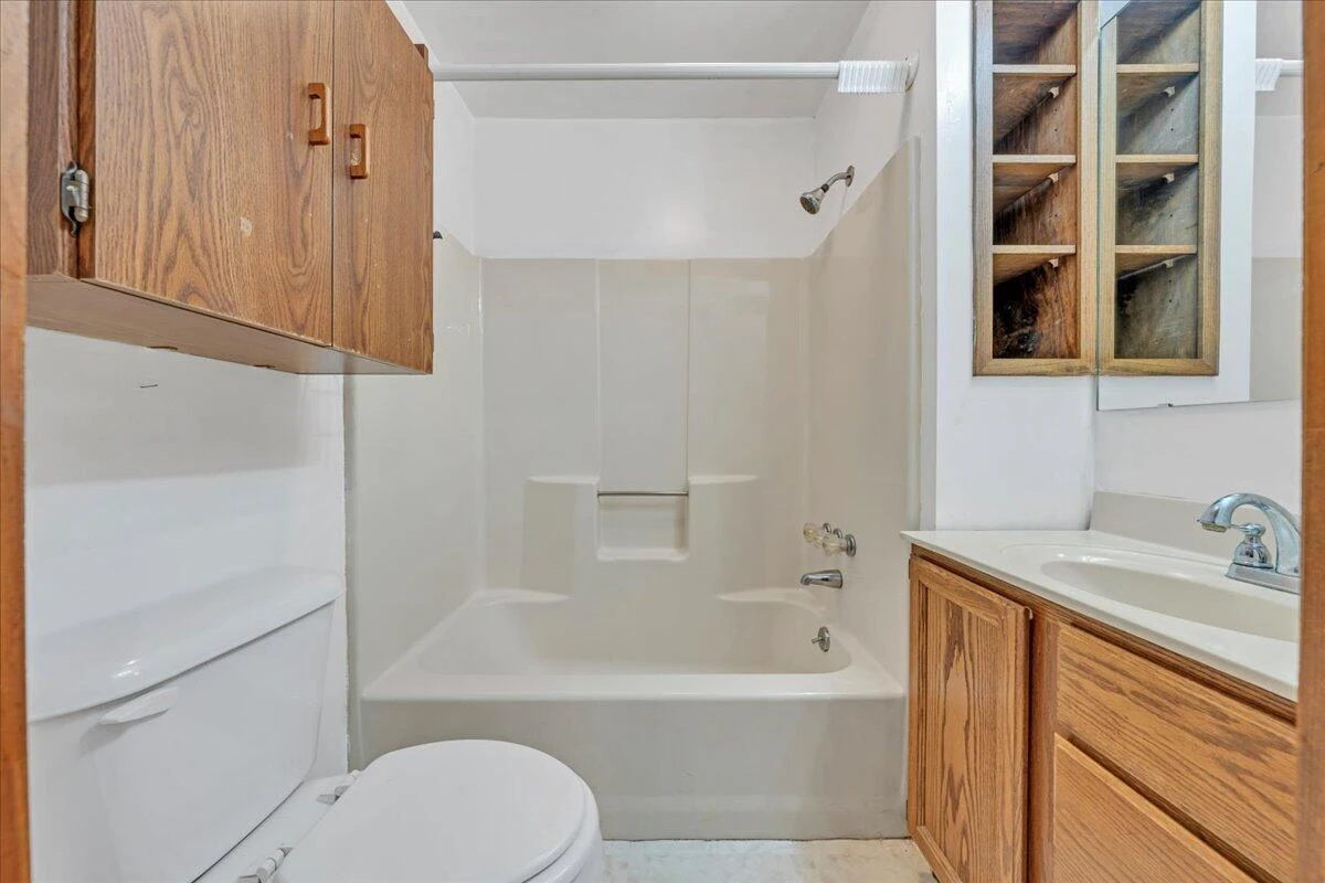 640 Mountain AVE - Photo 13