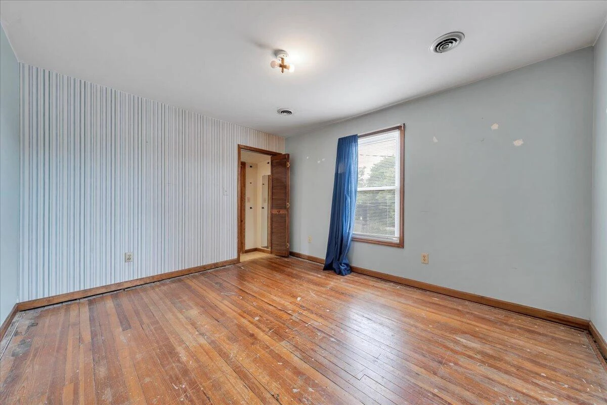 640 Mountain AVE - Photo 18