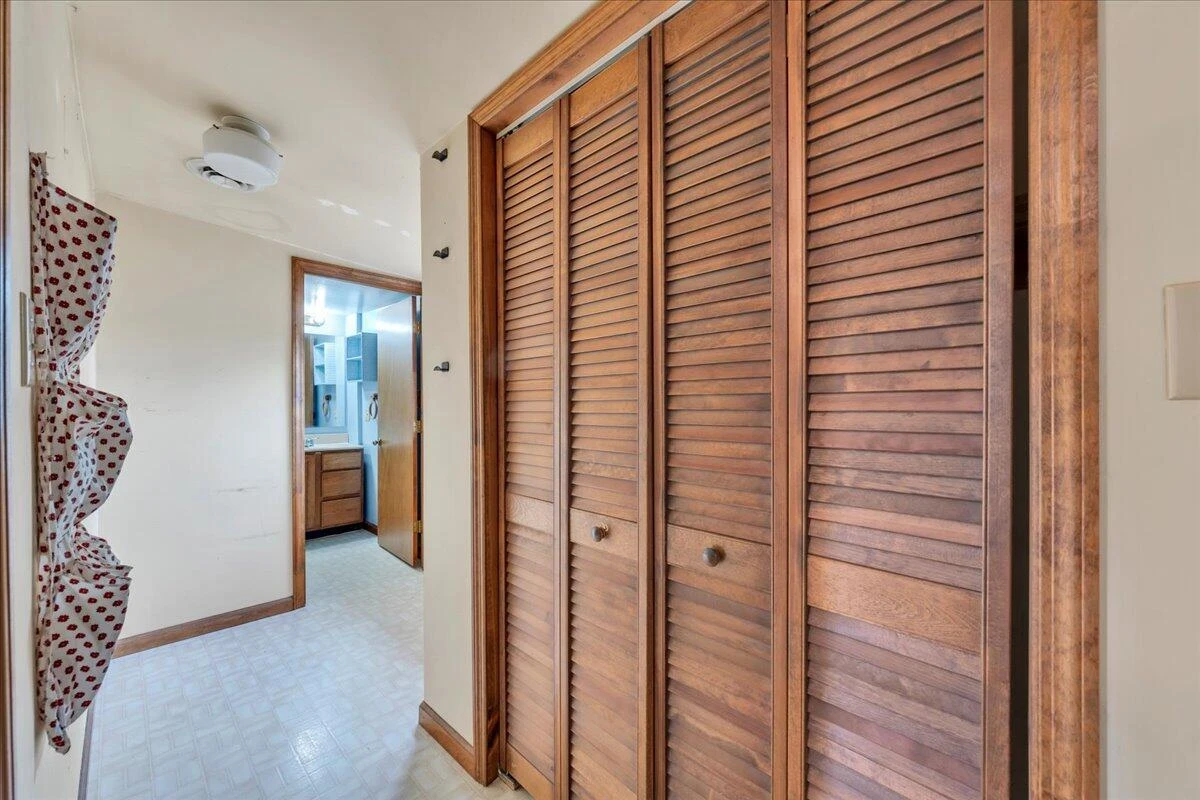 640 Mountain AVE - Photo 19