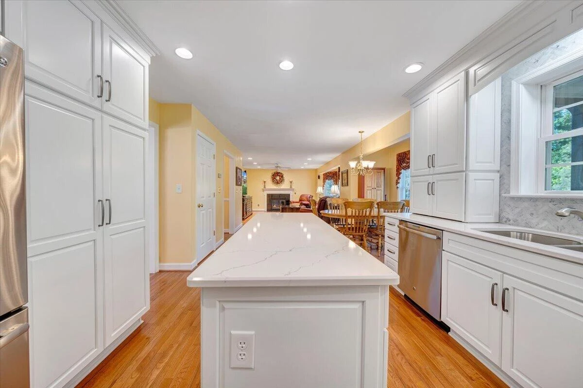6204 Sandhurst DR - Photo 21
