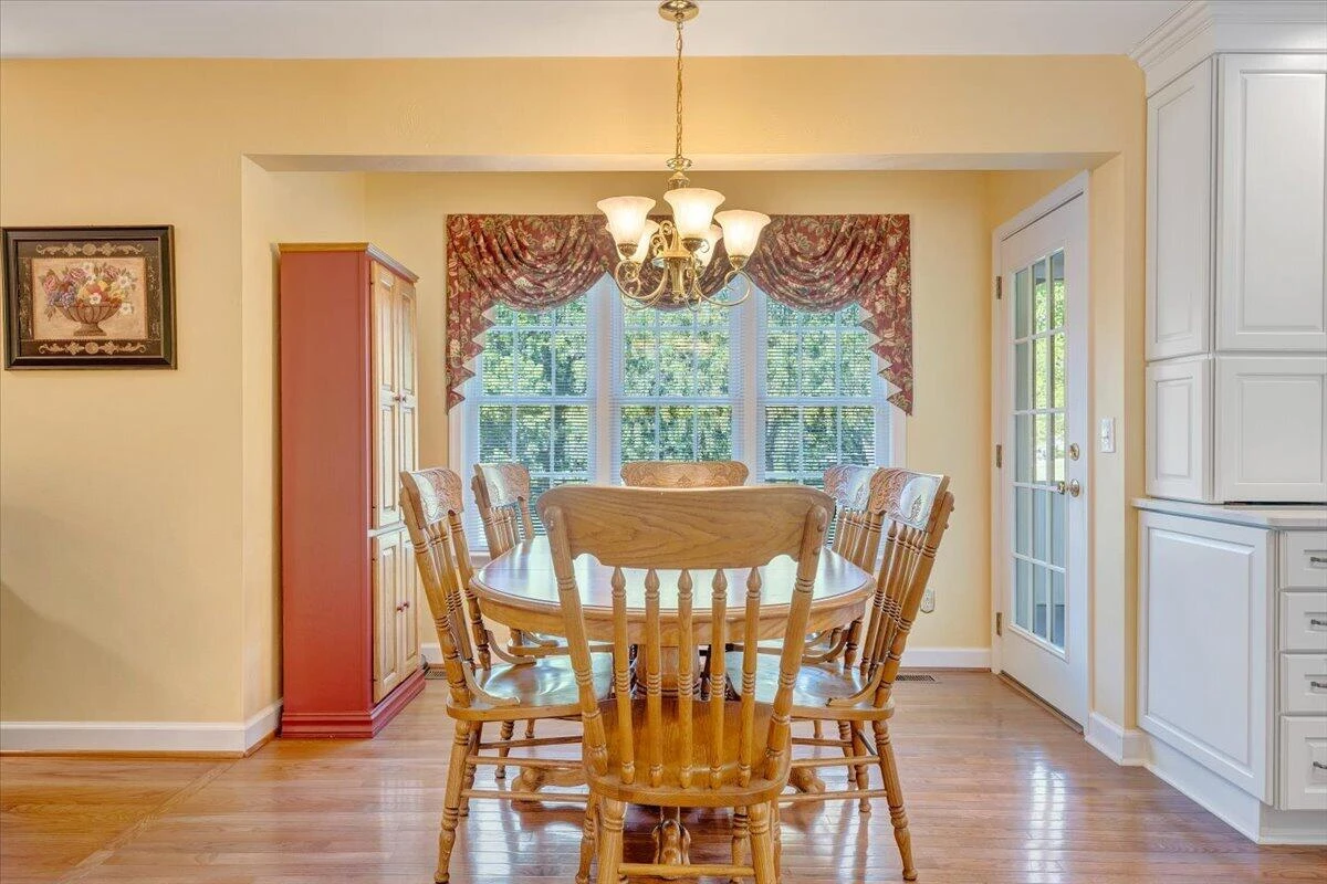 6204 Sandhurst DR - Photo 25
