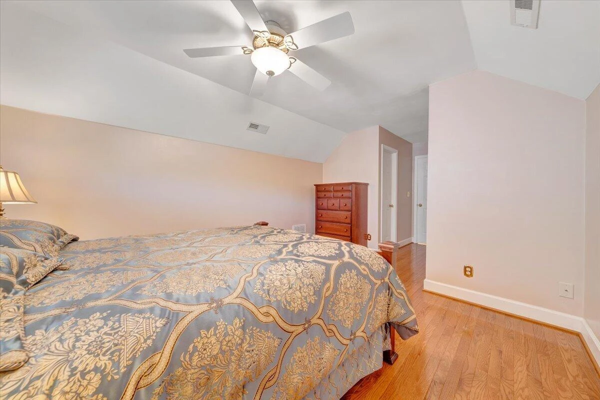 6204 Sandhurst DR - Photo 51