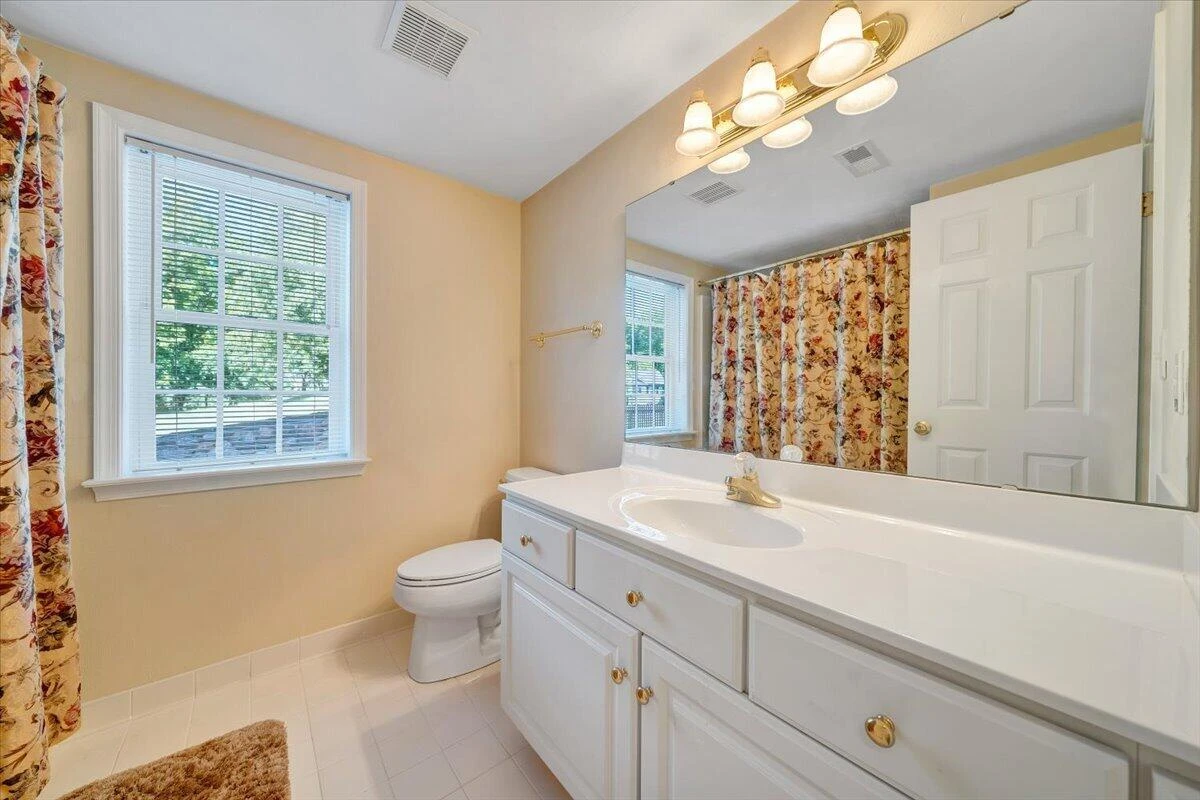 6204 Sandhurst DR - Photo 67