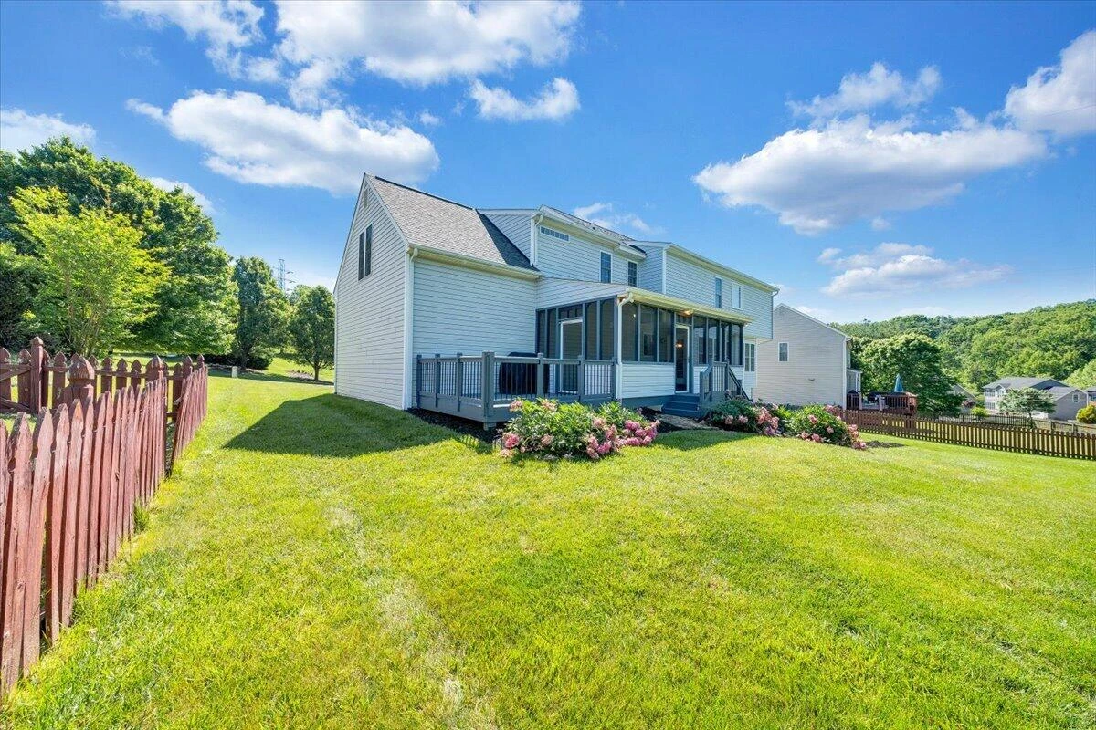 6204 Sandhurst DR - Photo 81