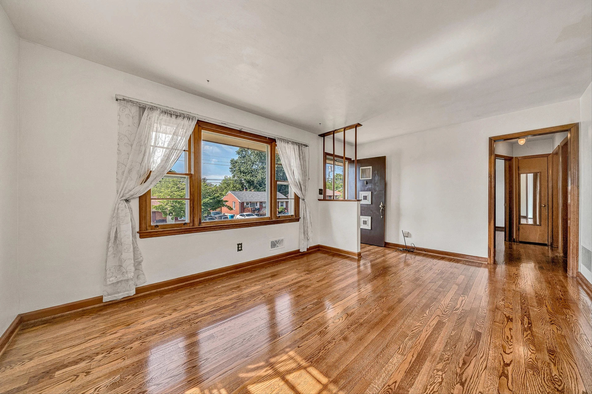 5225 Morwanda ST - Photo 4
