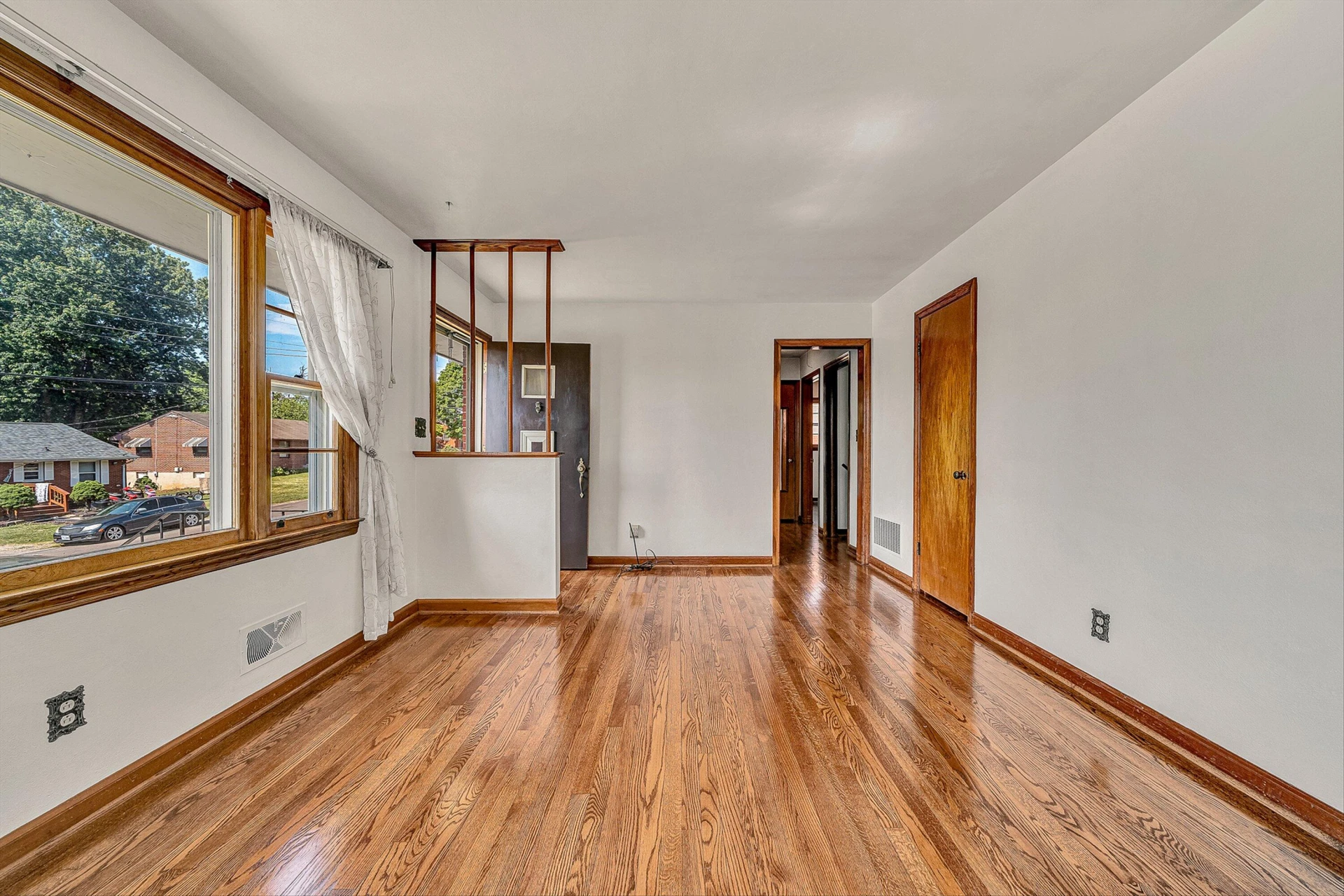 5225 Morwanda ST - Photo 5