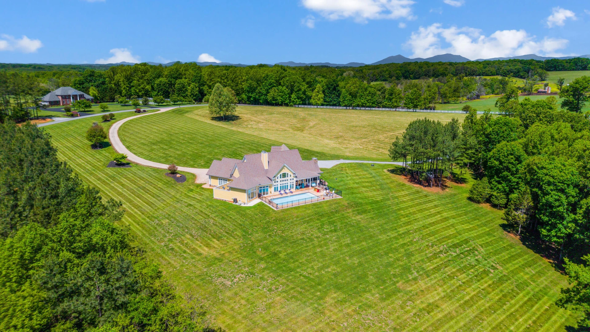 1038 Lees Mill LN - Photo 102