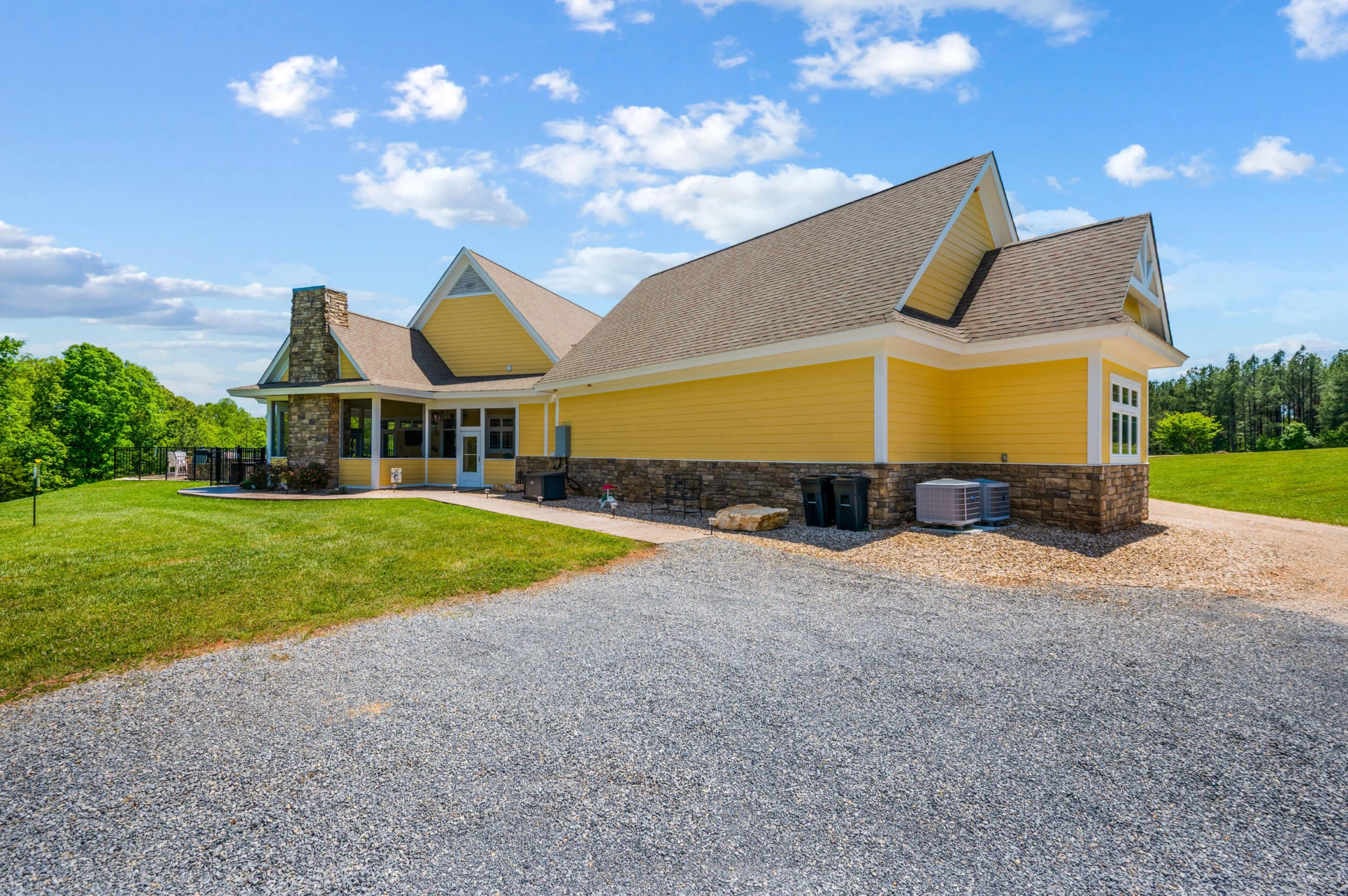 1038 Lees Mill LN - Photo 89