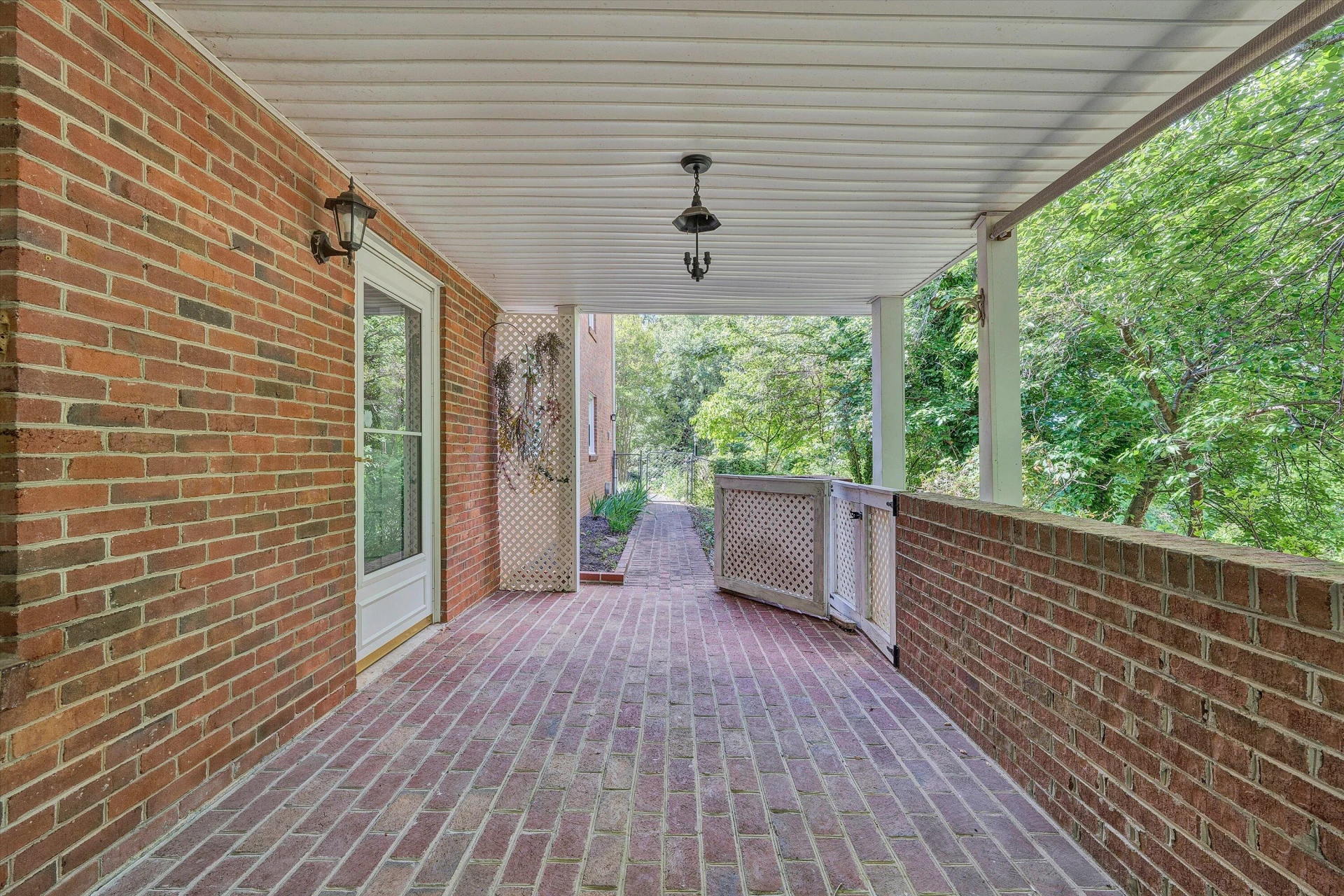 63 Dogwood LN - Photo 27