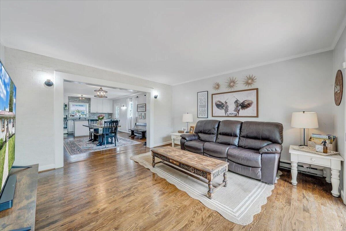 5131 Hazelridge RD - Photo 19