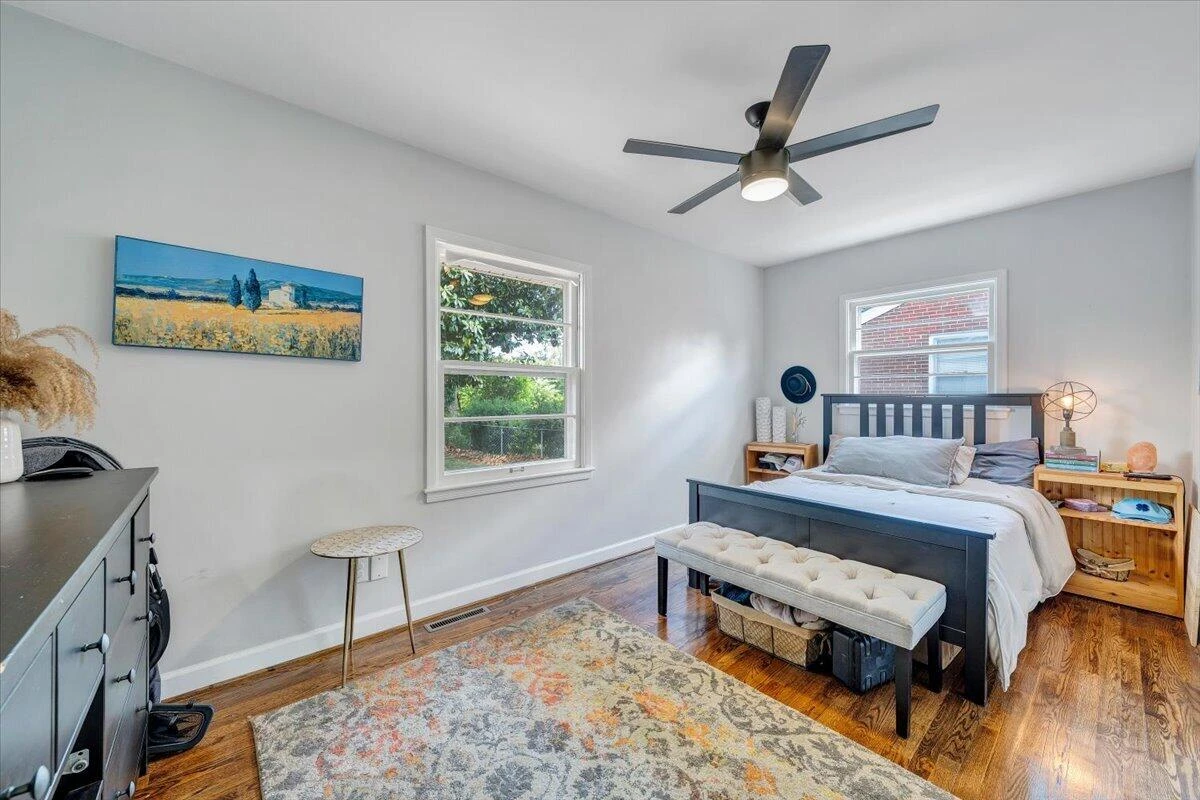 5131 Hazelridge RD - Photo 22