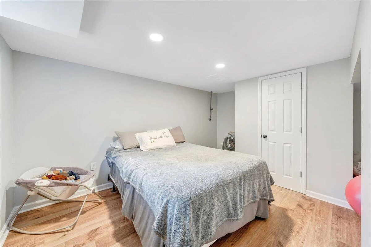 5131 Hazelridge RD - Photo 33