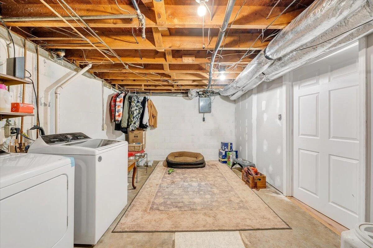 5131 Hazelridge RD - Photo 36