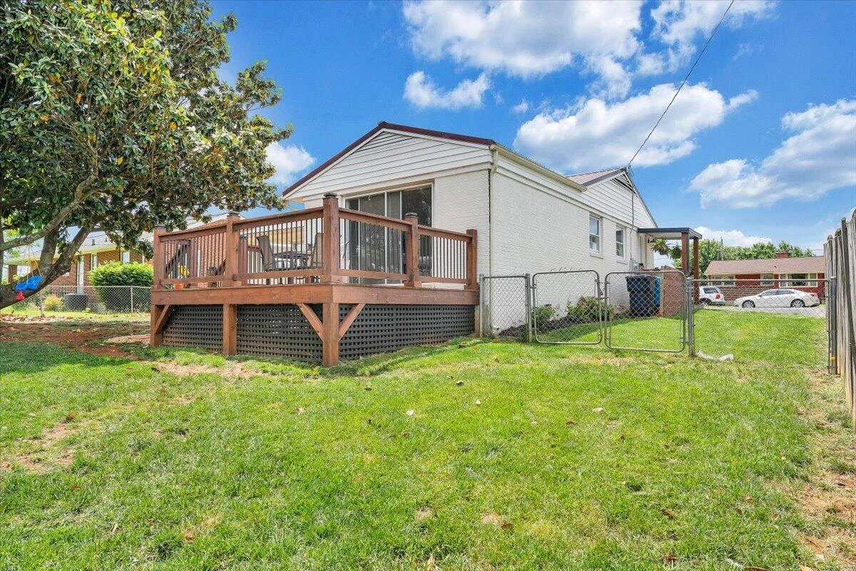 5131 Hazelridge RD - Photo 39