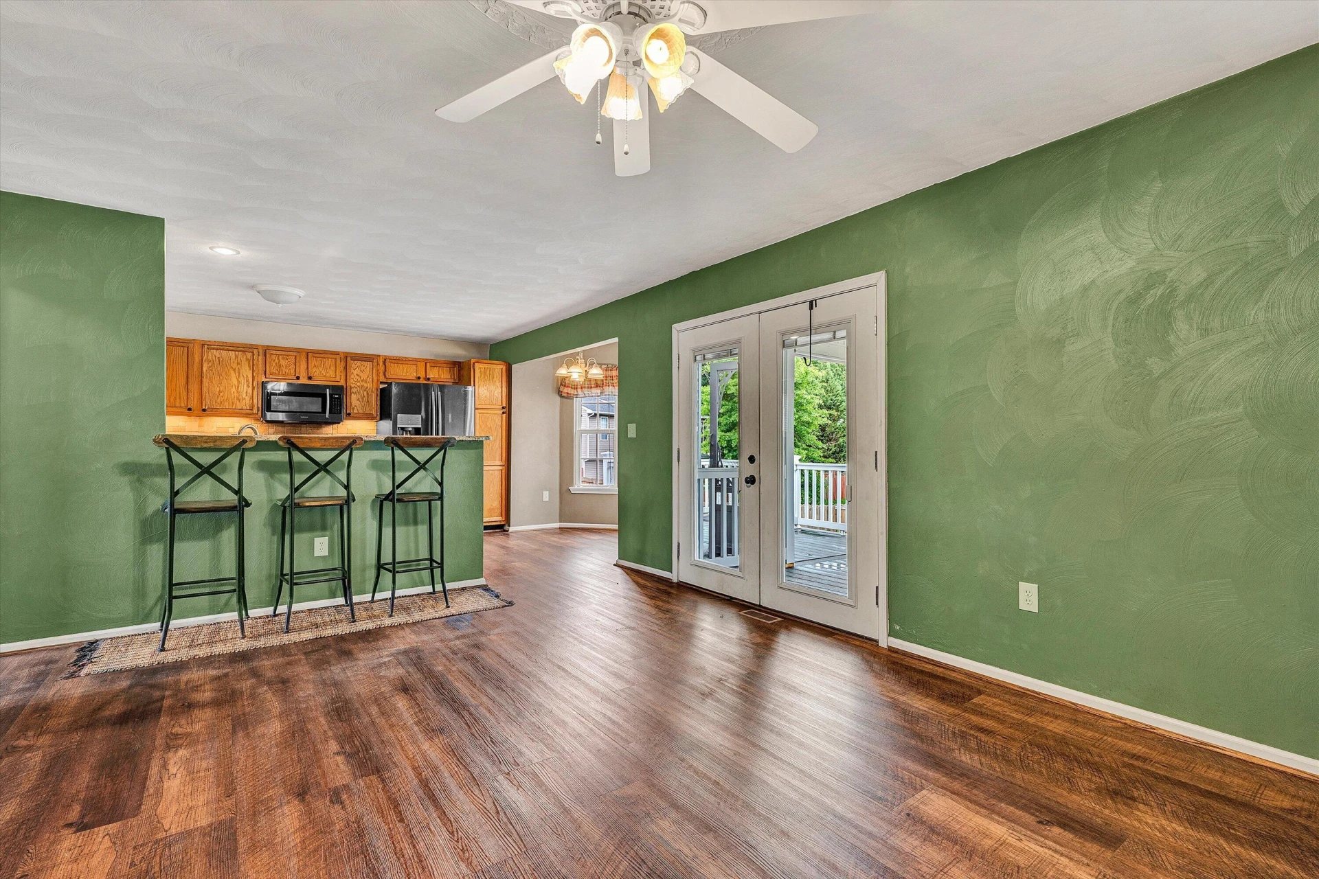 4513 Lomond CIR - Photo 18