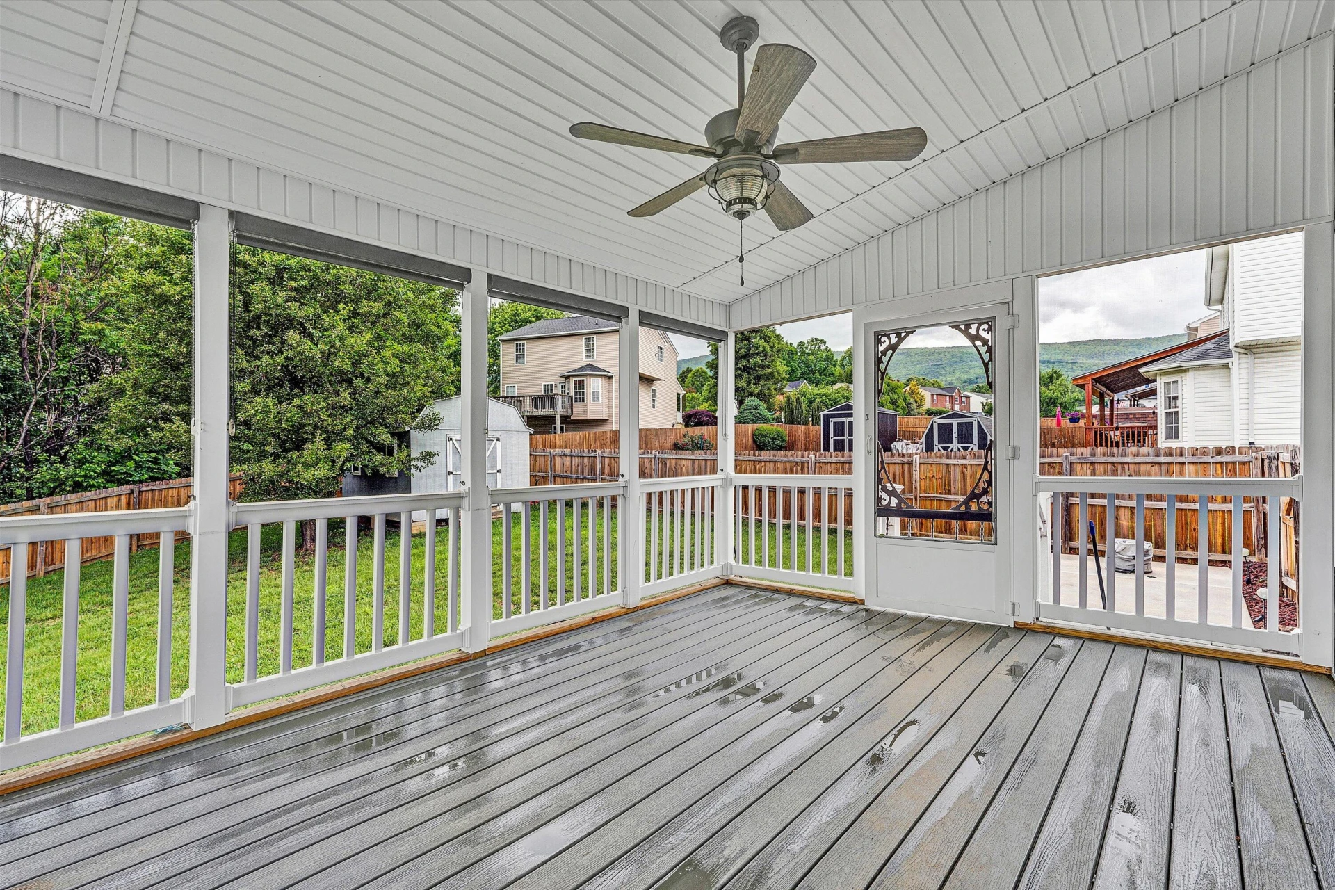 4513 Lomond CIR - Photo 19
