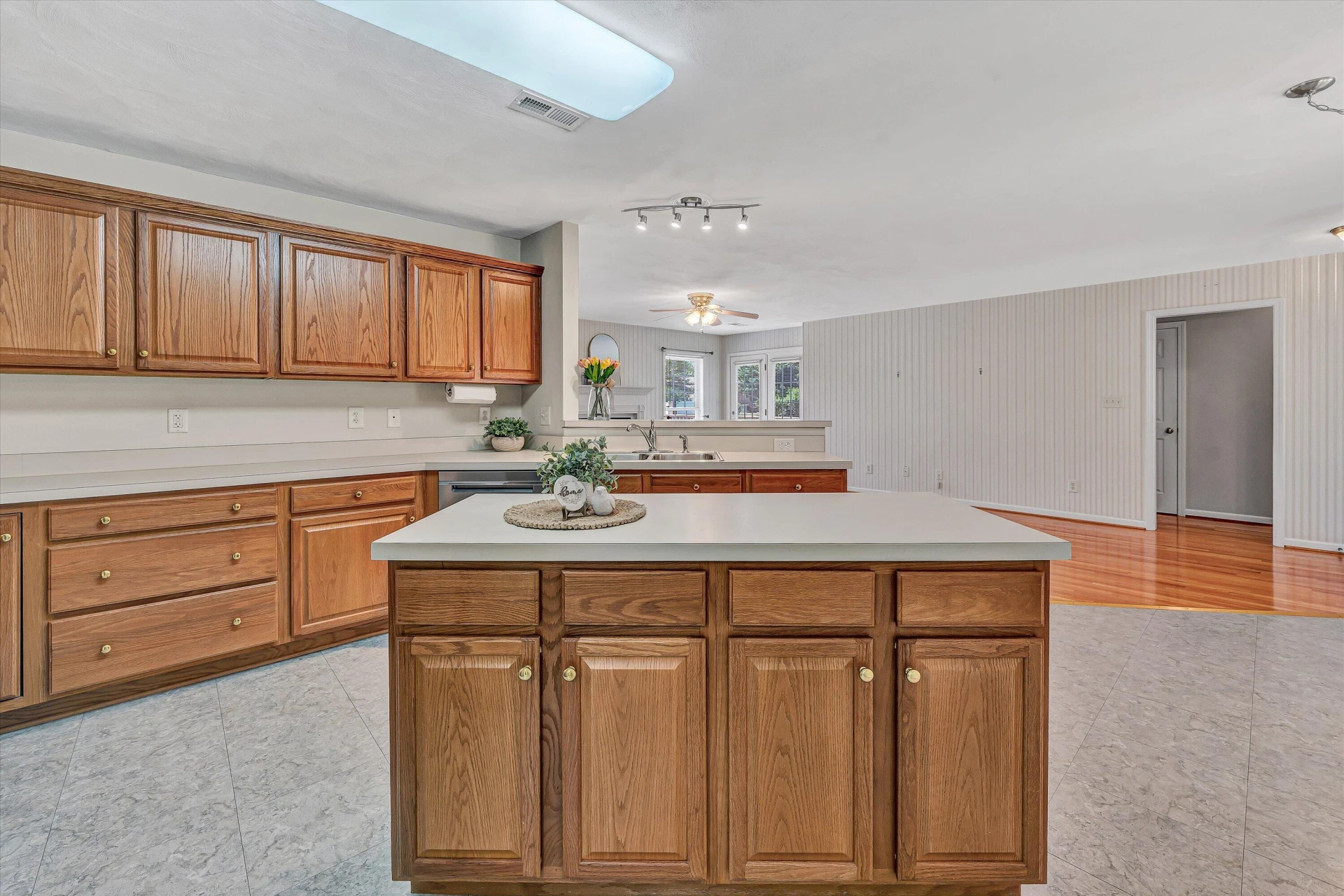 3516 Pinnacle Ridge RD - Photo 17