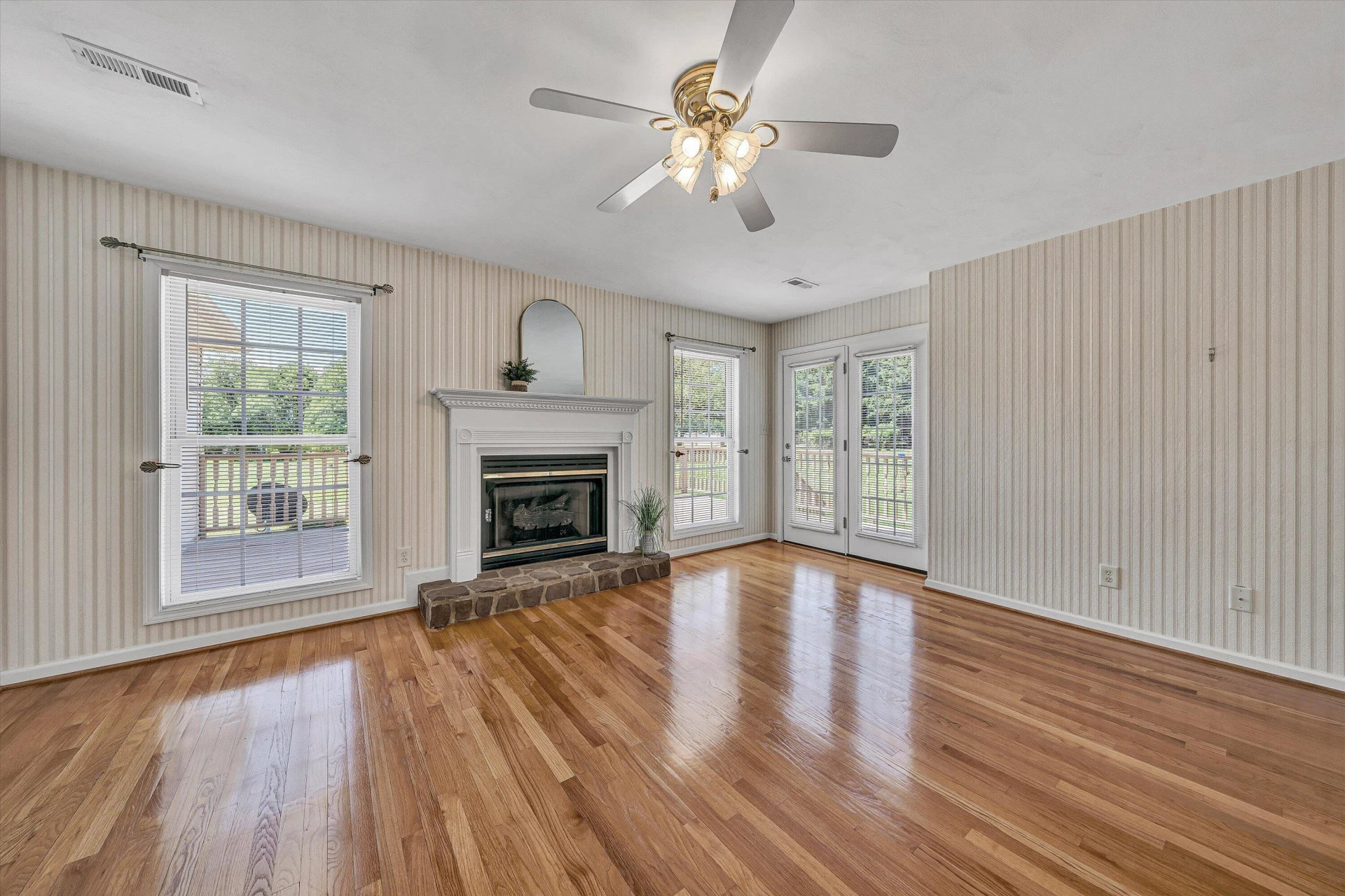 3516 Pinnacle Ridge RD - Photo 9