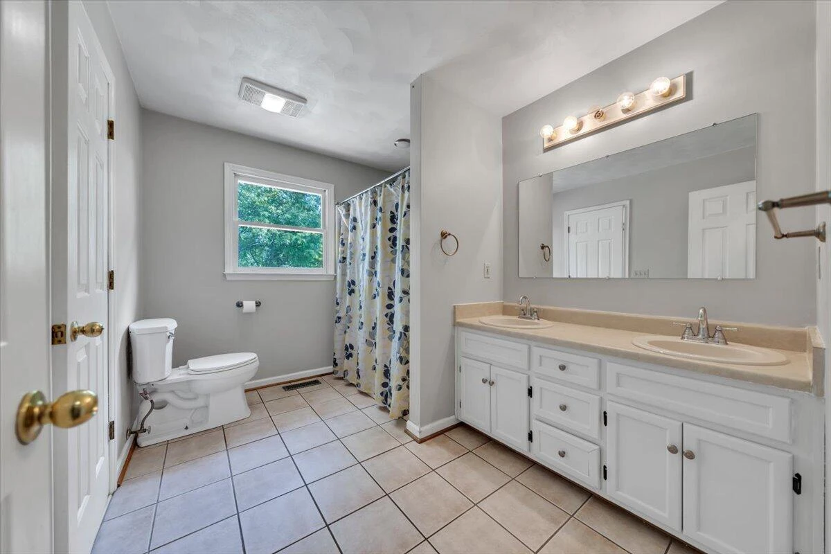 347 Roy RD - Photo 23