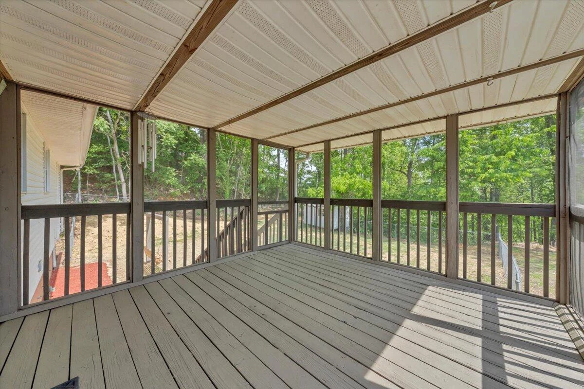 347 Roy RD - Photo 31