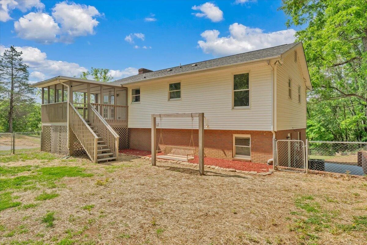 347 Roy RD - Photo 36
