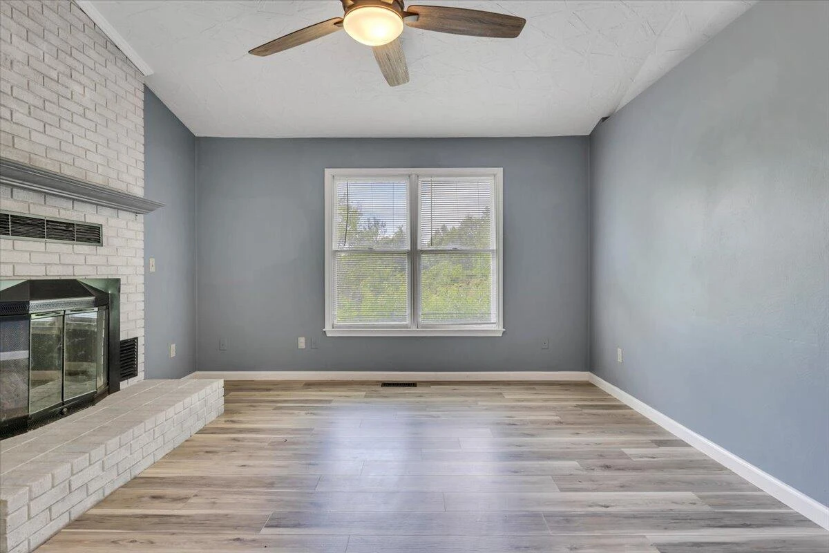 347 Roy RD - Photo 7