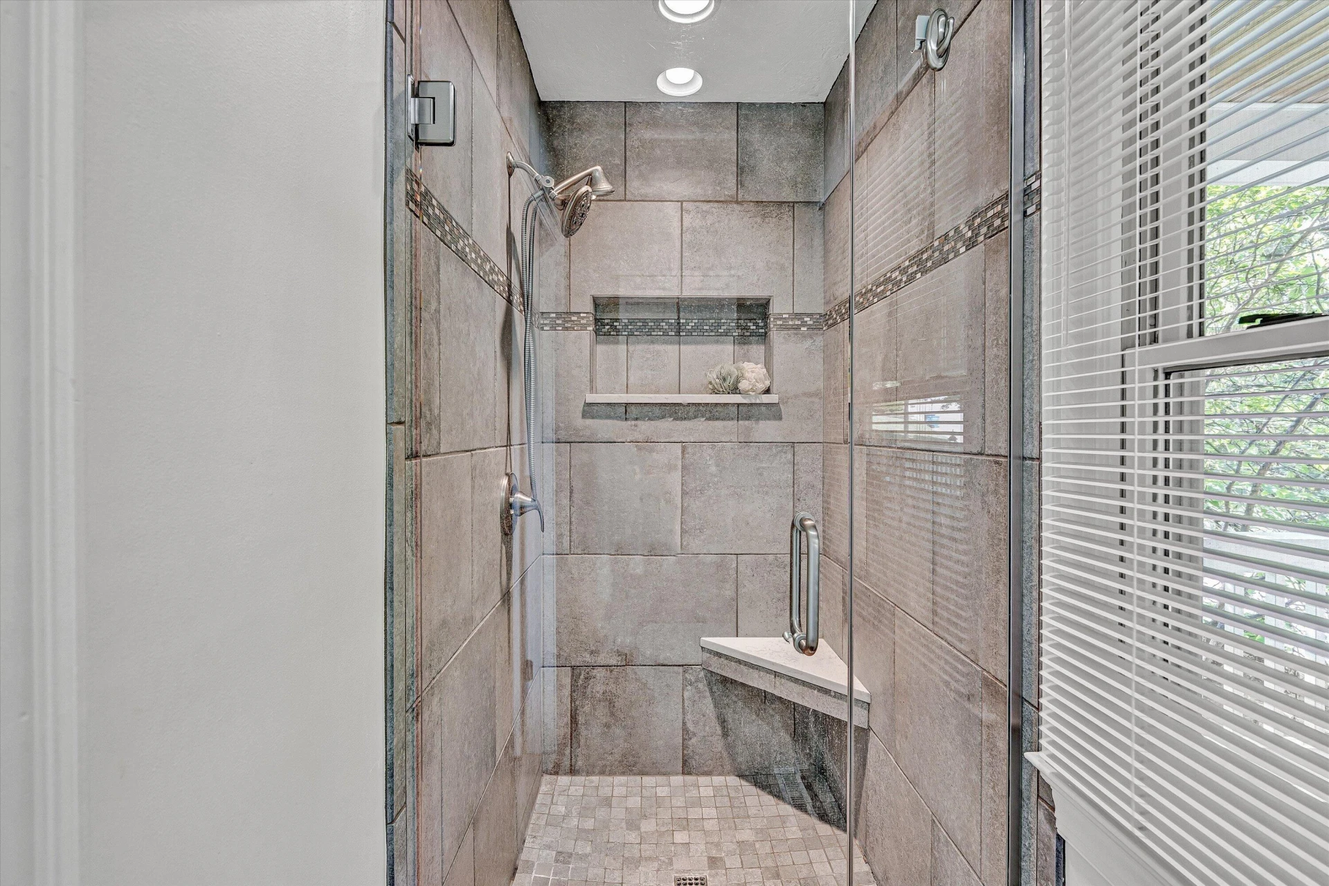 522 Waterford DR - Photo 36