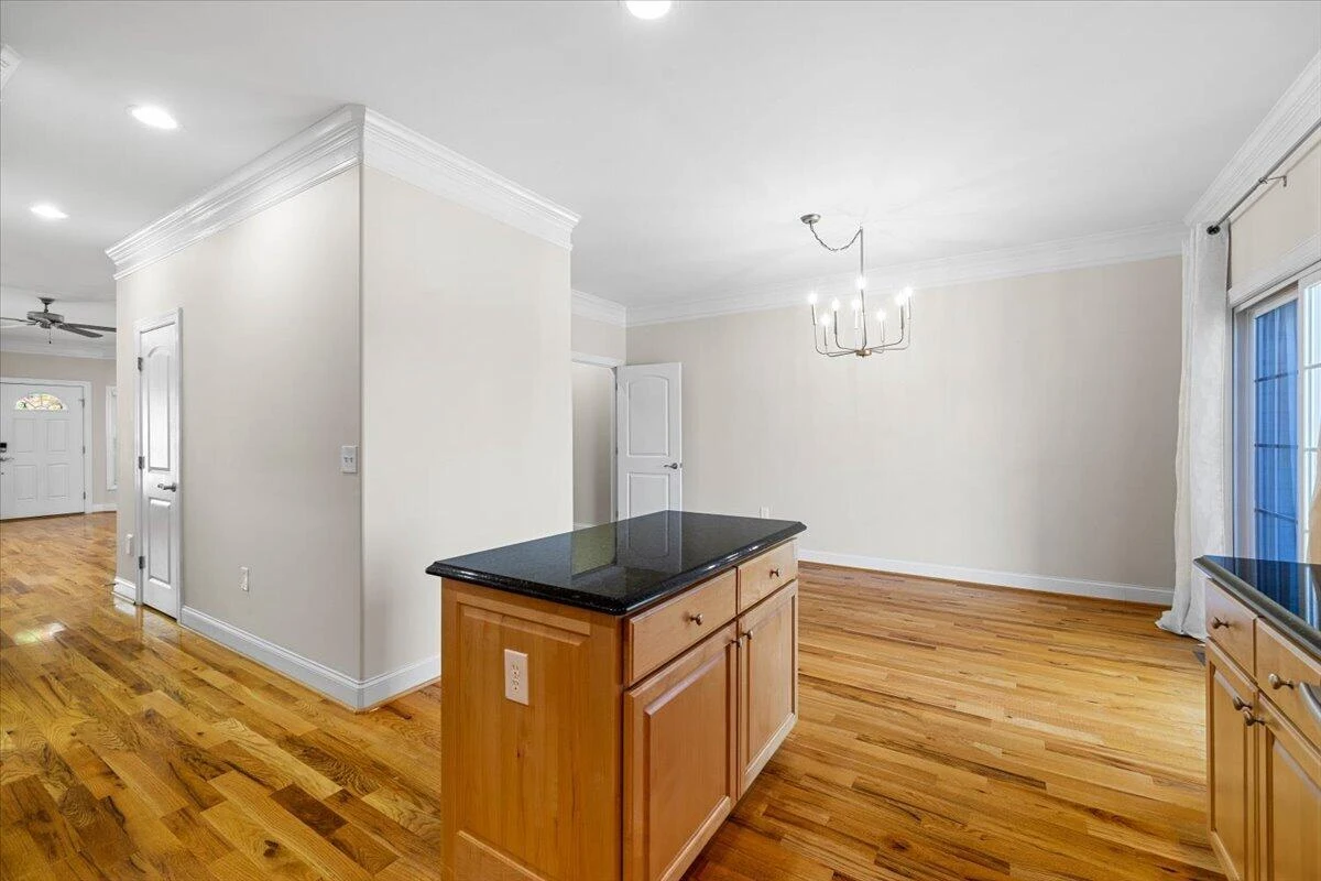 110 Phoenix BLVD - Photo 10