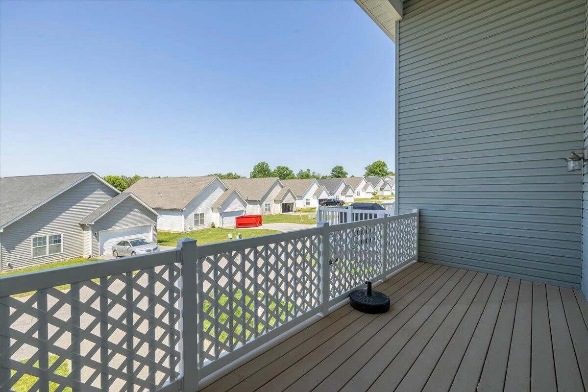 110 Phoenix BLVD - Photo 12