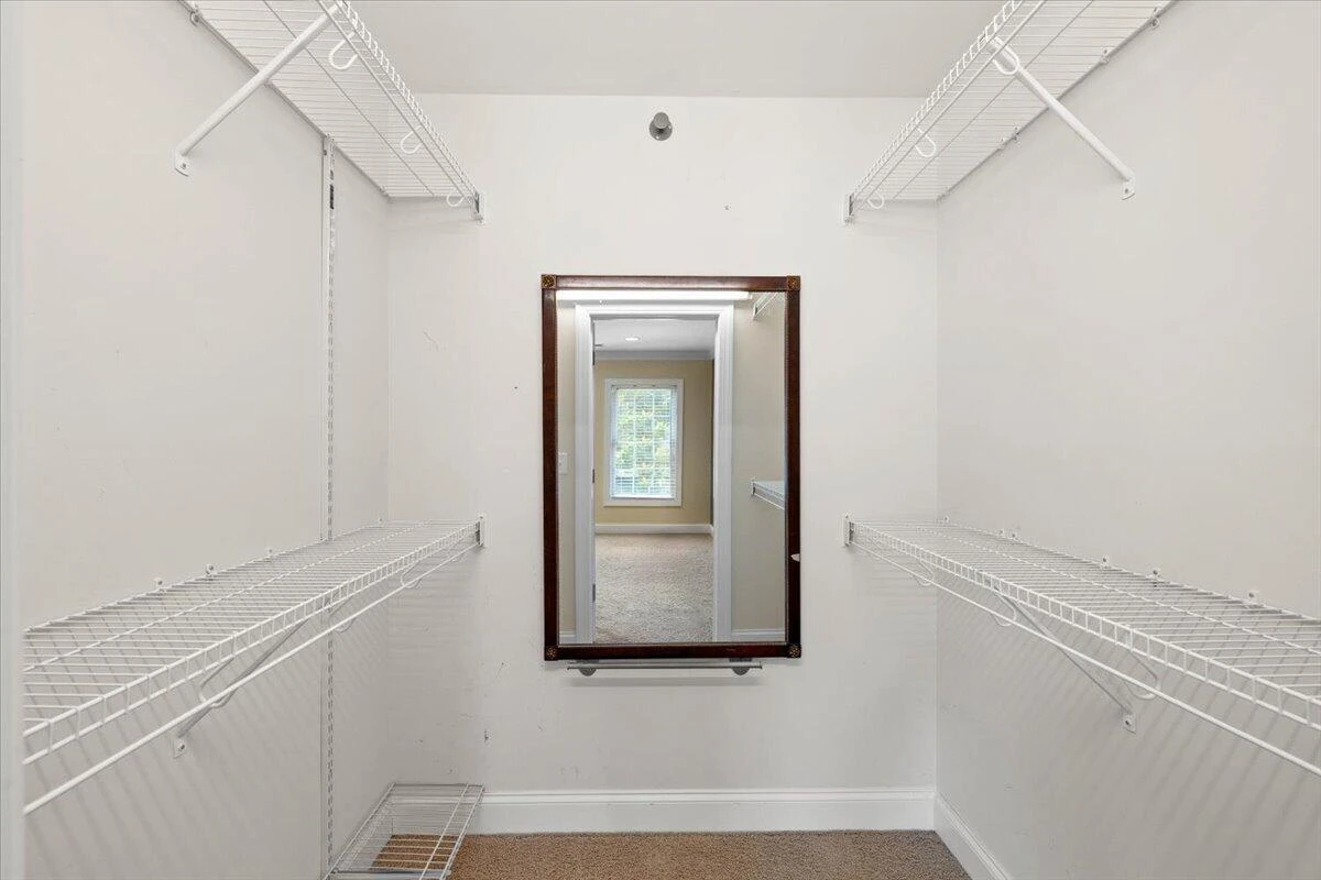 110 Phoenix BLVD - Photo 18