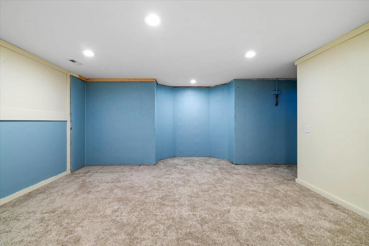 110 Phoenix BLVD - Photo 25