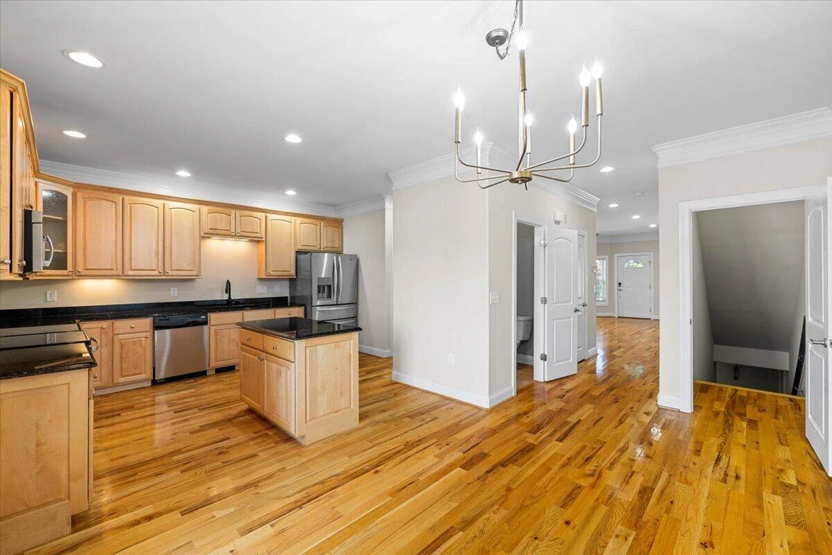 110 Phoenix BLVD - Photo 7