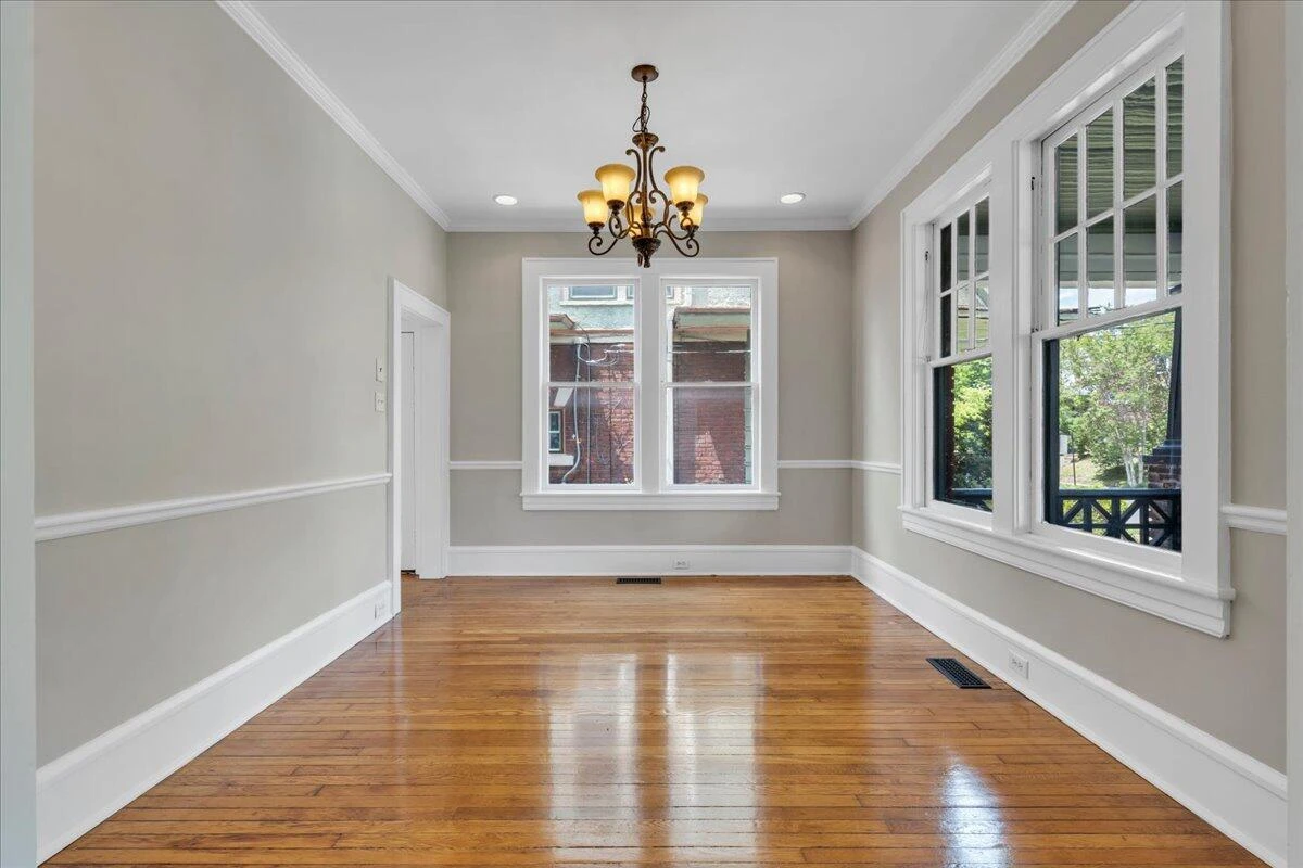 834 Day AVE - Photo 20