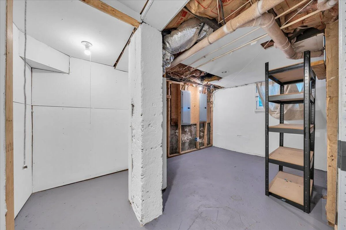 834 Day AVE - Photo 60