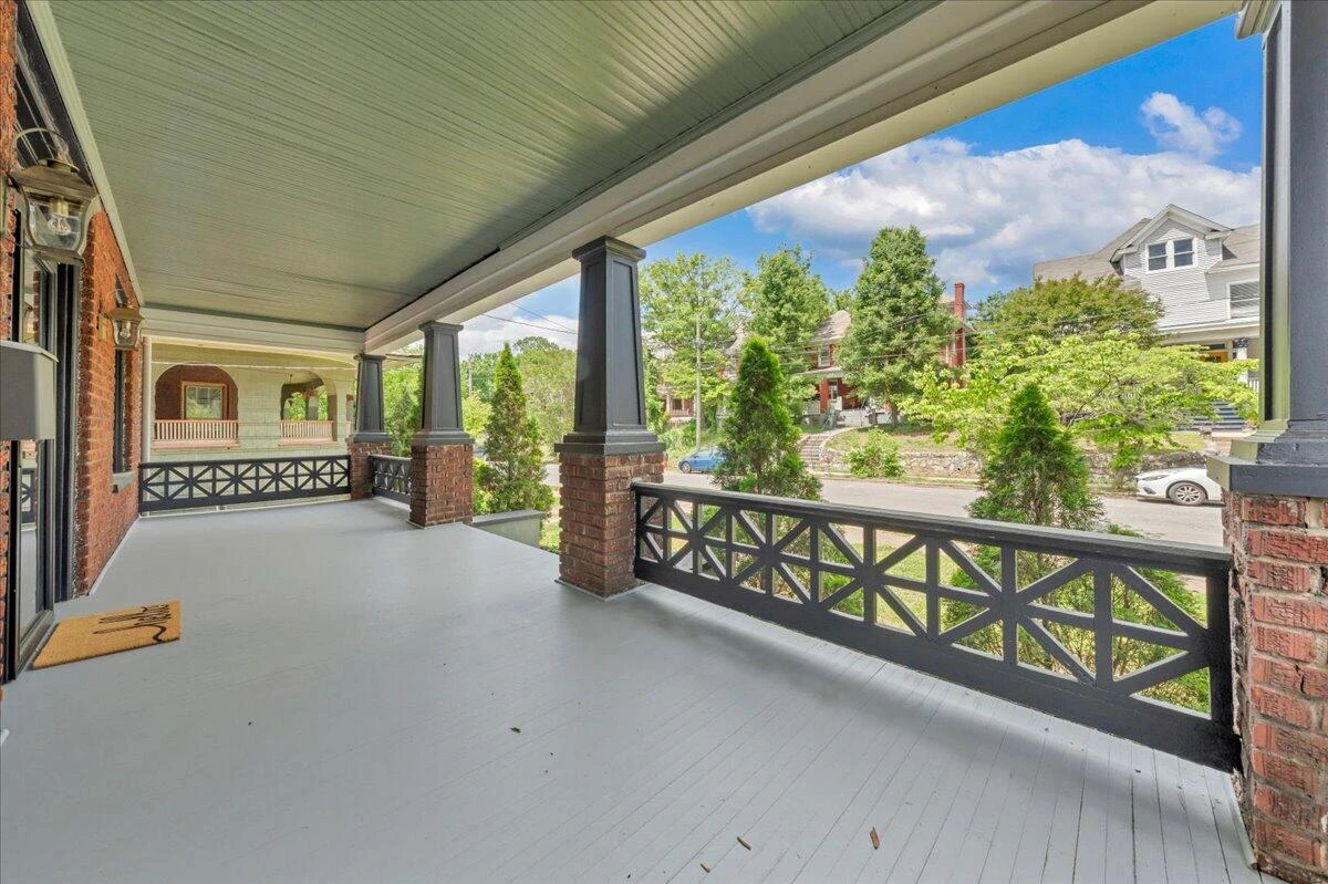 834 Day AVE - Photo 62