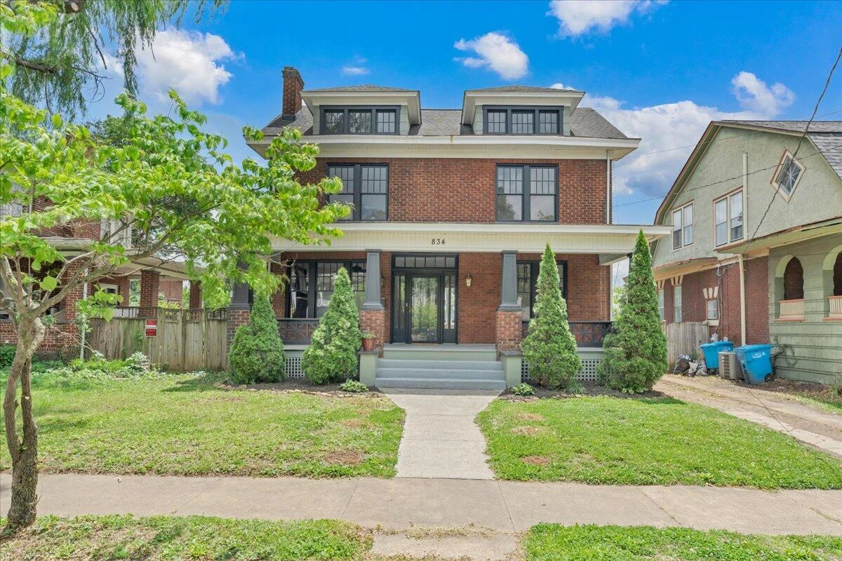 834 Day AVE - Photo 63