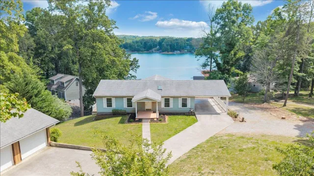 3222 Lakewood Forest RD, Moneta, VA, 24121