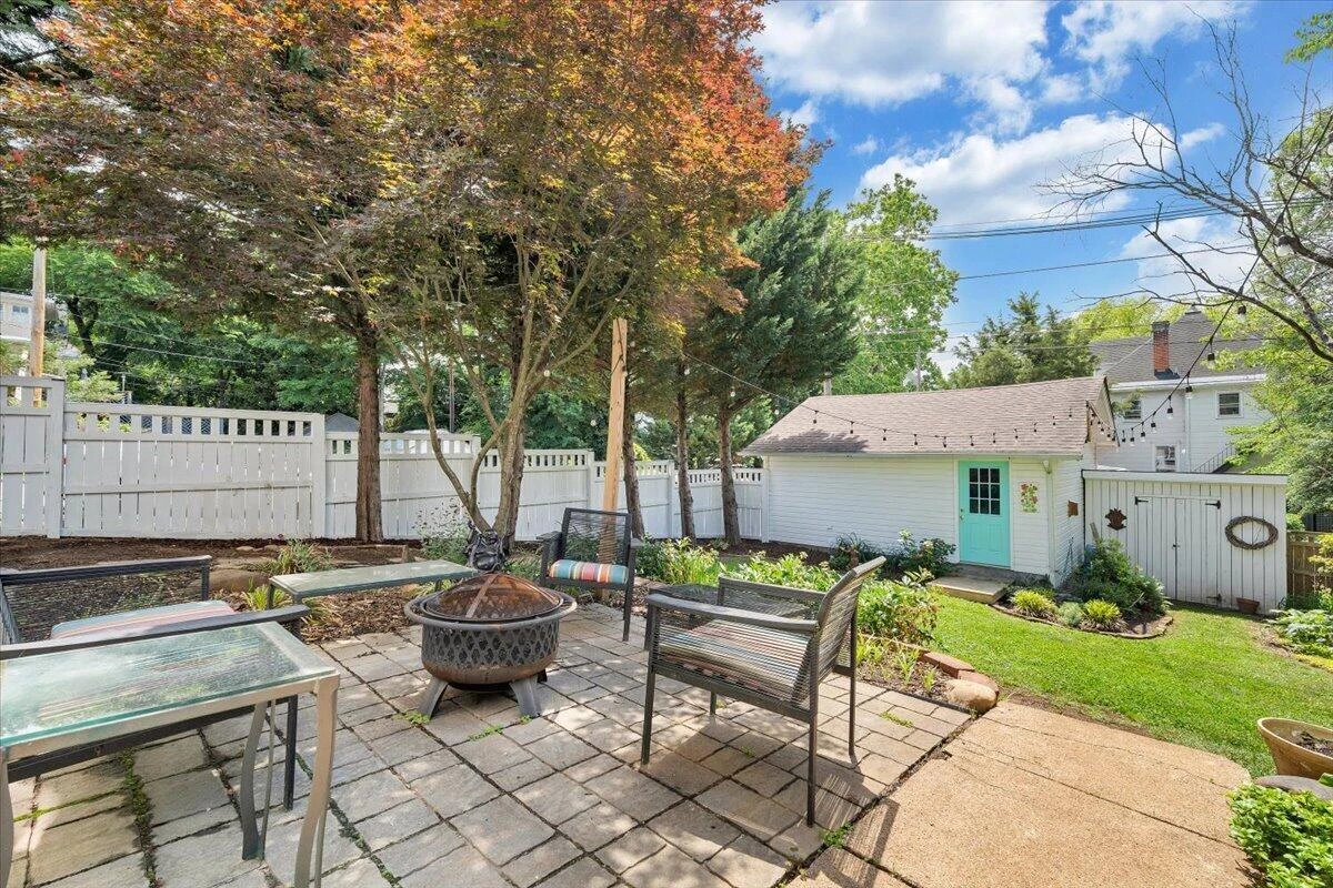 602 Walnut AVE SW - Photo 89