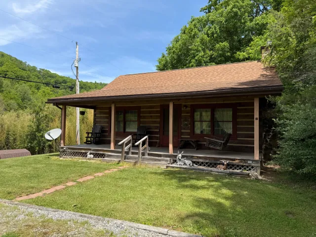 803 White Rock Gap RD, Covington, VA, 24426